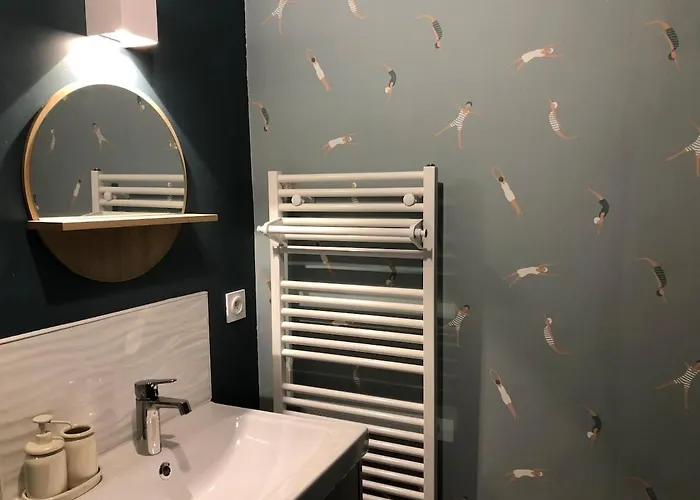 Calme Plein Centre Proche Gare Appartamento *